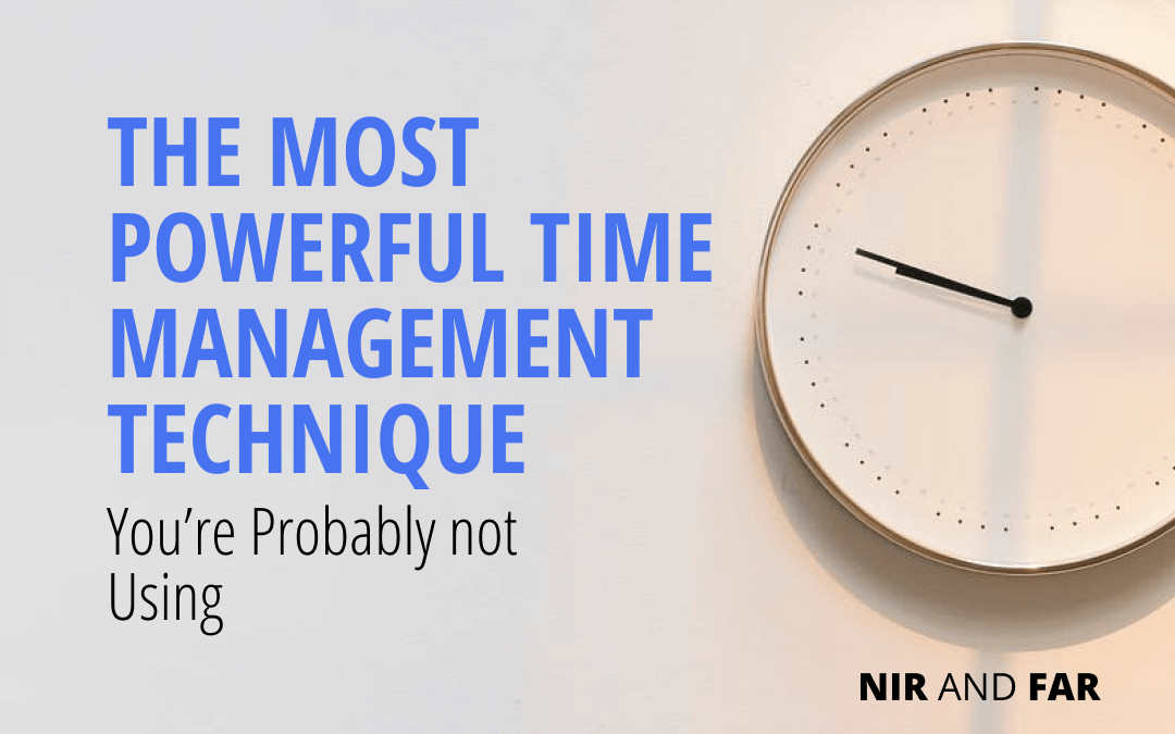 Clock with title text about the benefits of using the timeboxing time management technique.